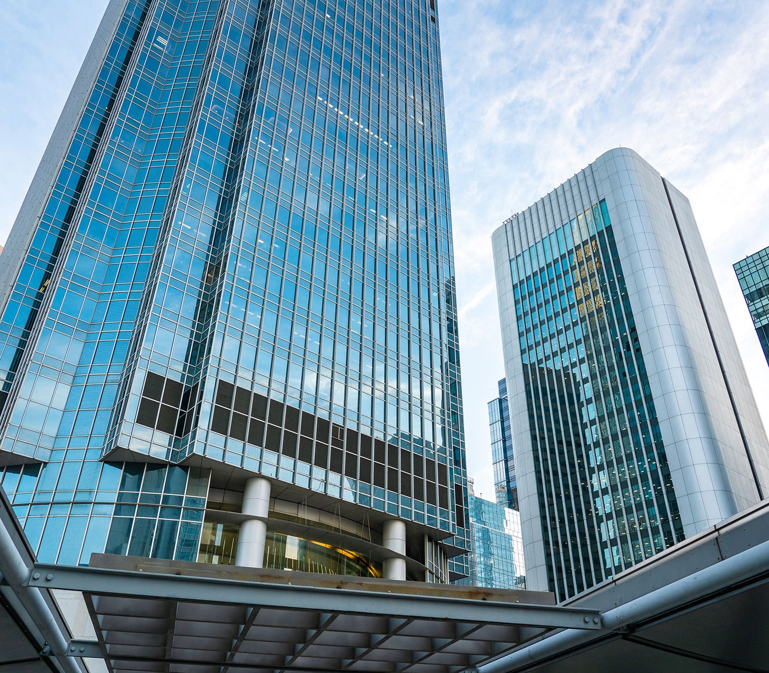 a view of a tall building